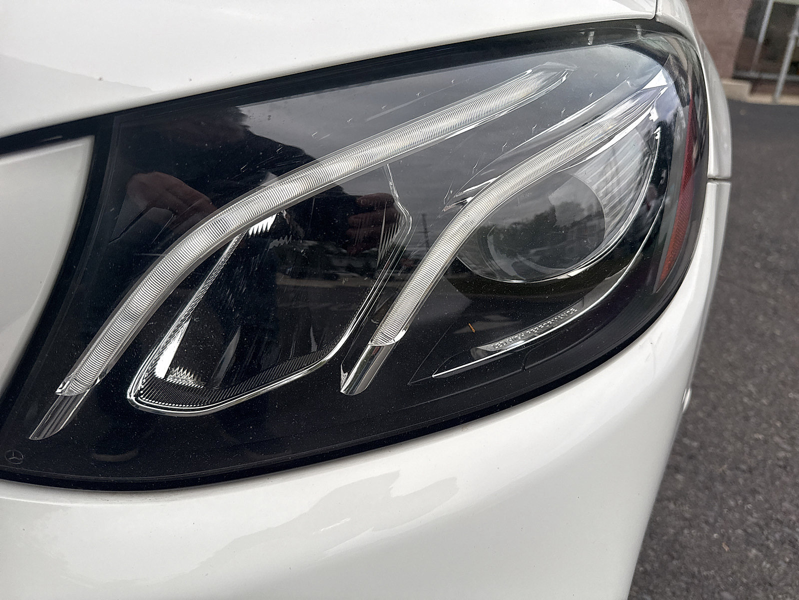 Used 2017 Mercedes-Benz E 400 4MATIC Wagon image 22