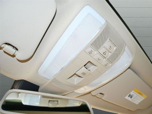 Used 2012 Mercedes-Benz C 300 4MATIC Sedan image 5