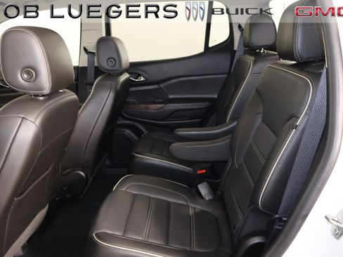 Certified 2021 GMC Acadia Denali w/ Denali Technology Package image 12