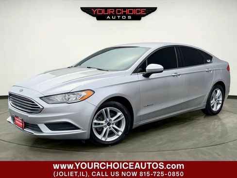 Used 2018 Ford Fusion SE FWD image 1