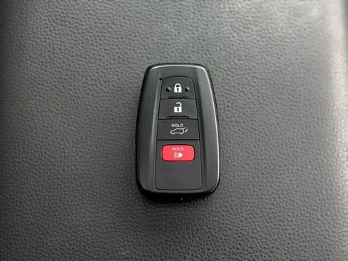 Used 2023 Toyota RAV4 XLE w/ Convenience Package image 70