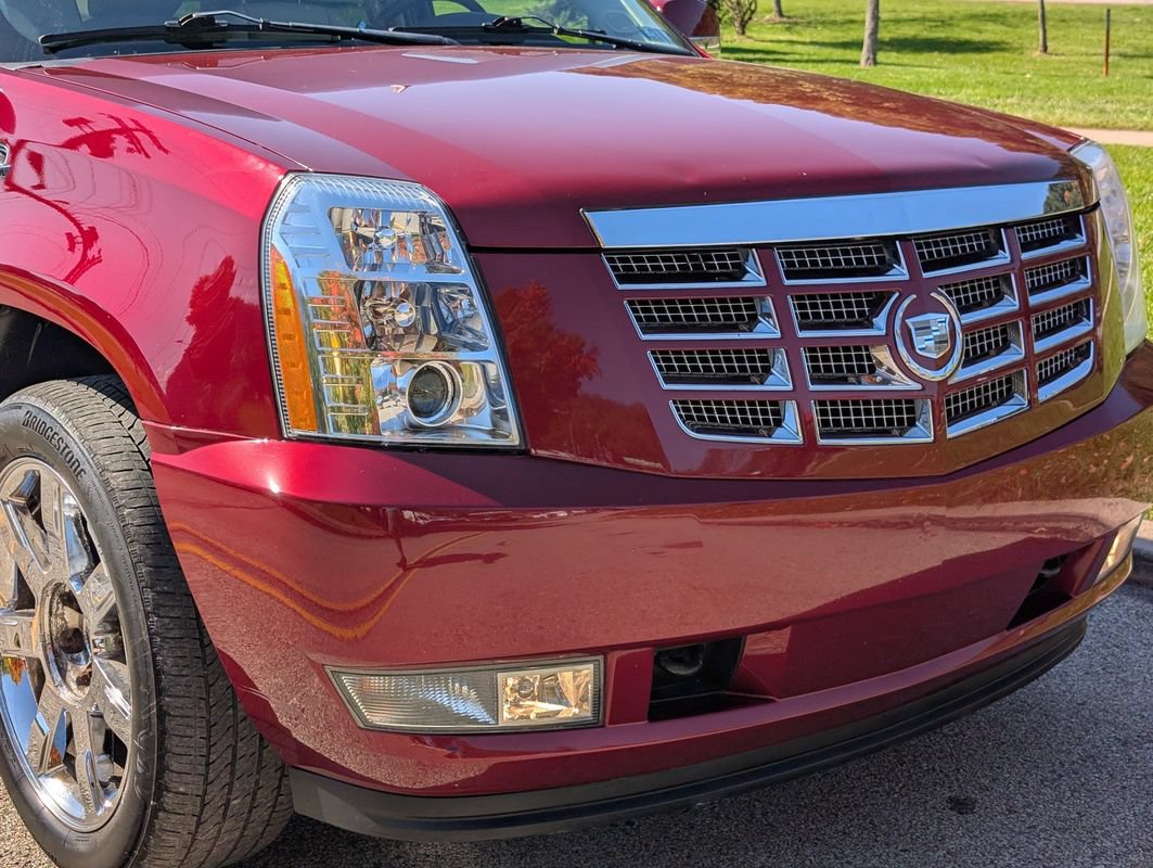 Used 2008 Cadillac Escalade ESV AWD image 13