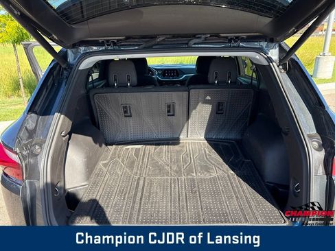 Used 2020 Chevrolet Blazer LT AWD/4WD image 17