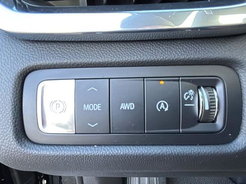 New 2026 GMC Acadia Denali image 15