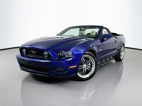 Used 2014 Ford Mustang GT Premium w/ Electronics Package RWD image 3