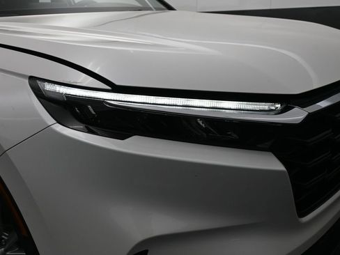 Certified 2025 Honda CR-V EX image 39