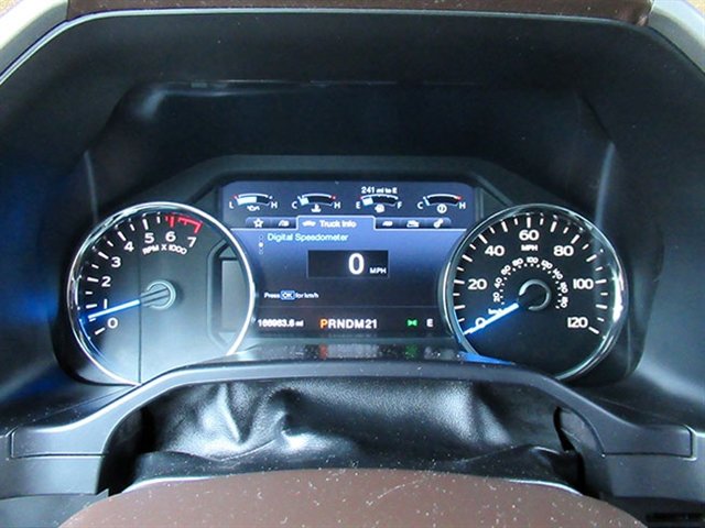 Used 2015 Ford F150 King Ranch w/ Equipment Group 601A Luxury AWD/4WD image 19