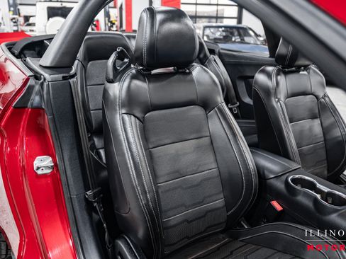 Used 2020 Ford Mustang GT Premium w/ Equipment Group 401A image 31