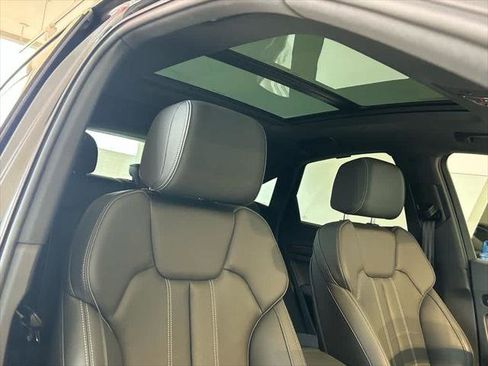 Certified 2025 Audi Q5 2.0T Premium Plus w/ Premium Plus Package image 28