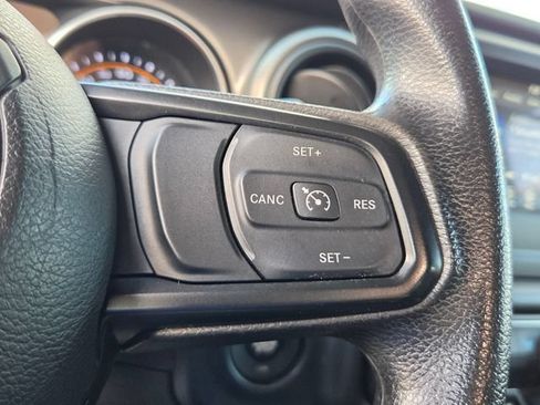 Used 2022 Jeep Wrangler Unlimited Sport AWD/4WD image 26