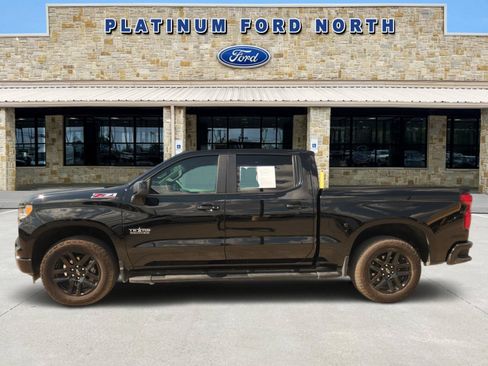 Used 2025 Chevrolet Silverado 1500 RST w/ Texas Edition Plus AWD/4WD image 3
