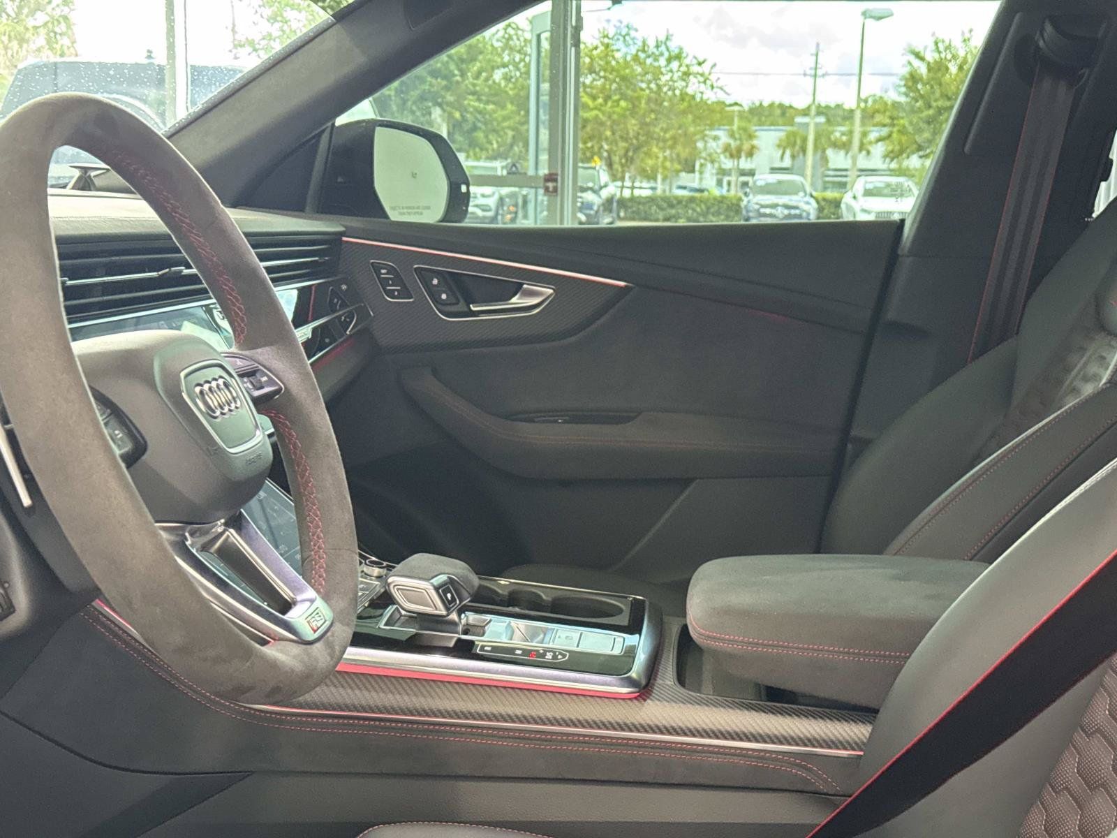 Used 2025 Audi RS Q8 performance AWD/4WD image 14