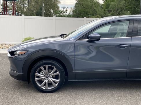 Used 2020 MAZDA CX-30 FWD w/ Premium Package image 2