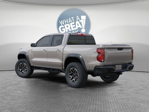 New 2026 Chevrolet Colorado ZR2 AWD/4WD image 3
