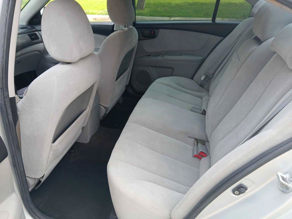 Used 2009 Kia Optima LX FWD image 15