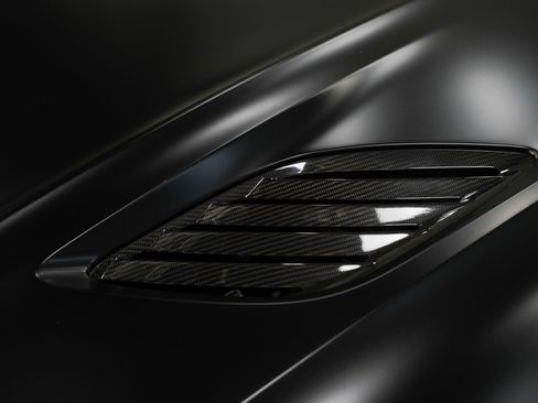 Used 2022 Aston Martin DBS Superleggera Volante RWD image 15