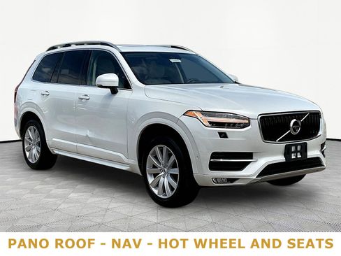 Used 2018 Volvo XC90 T6 Momentum w/ Convenience Package AWD/4WD image 3