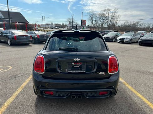 Used 2016 MINI Cooper S image 6