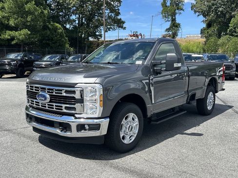 New 2026 Ford F250 XLT w/ 360-Degree Camera Package image 3