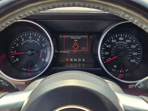 Used 2022 Ford Mustang Premium RWD image 20