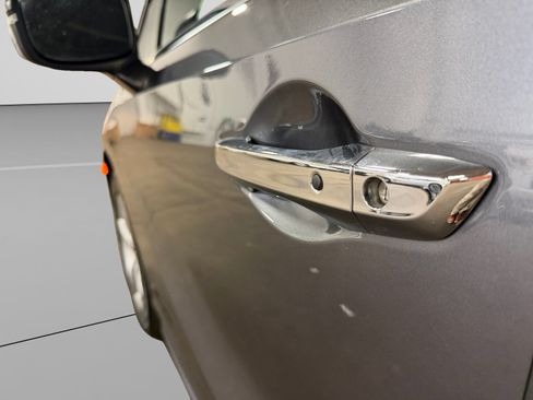 Used 2018 Honda Odyssey EX image 40