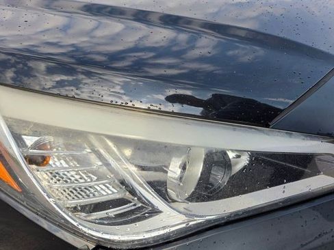 Used 2015 Hyundai Sonata SE w/ Option Group 02 image 10