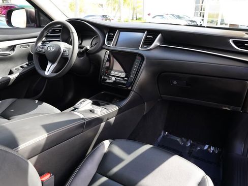 Used 2025 INFINITI QX50 Luxe image 33