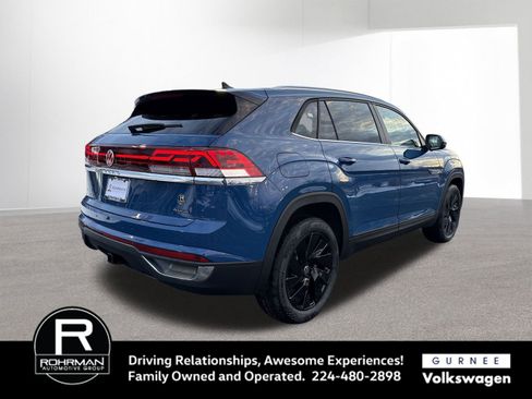 New 2026 Volkswagen Atlas Cross Sport SE AWD/4WD image 9