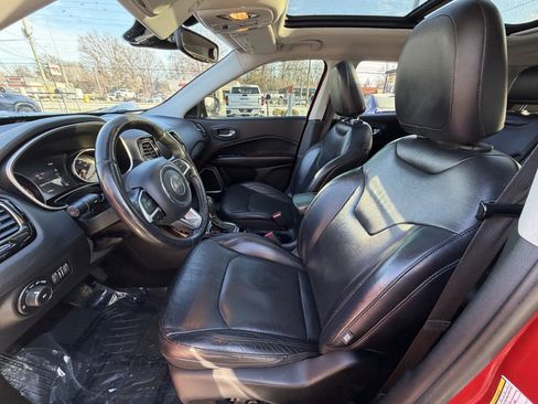 Used 2017 Jeep Compass Limited image 16