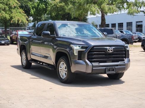 Used 2024 Toyota Tundra SR5 AWD/4WD image 3