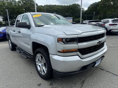 Used 2018 Chevrolet Silverado 1500 Custom w/ Custom Value Package AWD/4WD image 7