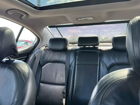 Used 2016 Kia Cadenza Premium image 27