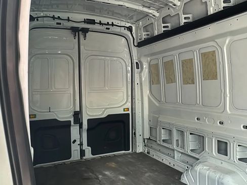Used 2021 Ford Transit 250 148 High Roof Extended RWD image 13