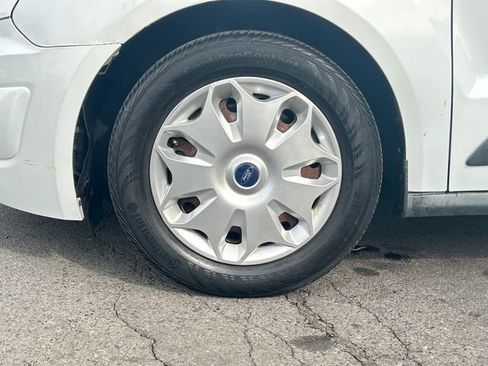 Used 2015 Ford Transit Connect XLT image 24