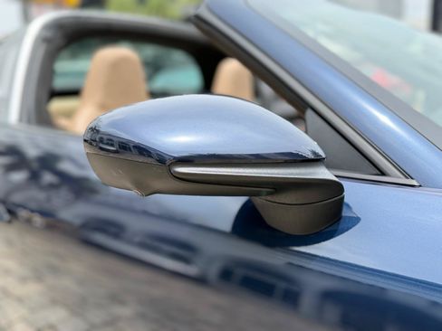 Used 2022 Porsche 911 Targa 4S AWD/4WD image 9