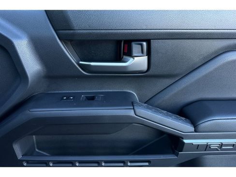 New 2025 Toyota Tacoma TRD Sport image 17