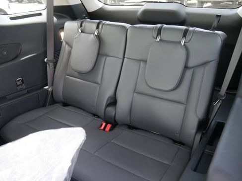 New 2026 Ford Explorer Active AWD/4WD image 24