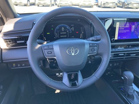 Certified 2026 Toyota Camry SE w/ Convenience Package image 11