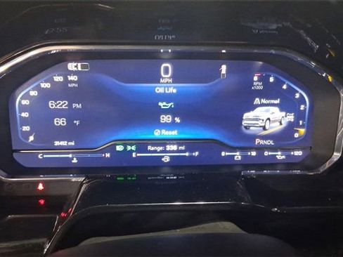 Used 2025 Chevrolet Silverado 1500 LT image 24