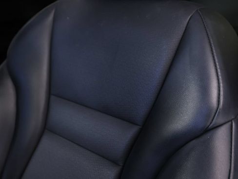 Used 2021 Nissan Rogue SV w/ Premium Package FWD image 32