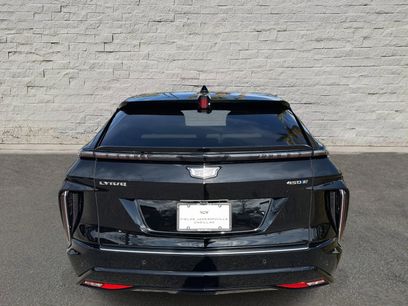 New 2025 Cadillac Lyriq Luxury