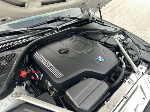 Used 2022 BMW 430i Coupe w/ M Sport Package RWD image 26