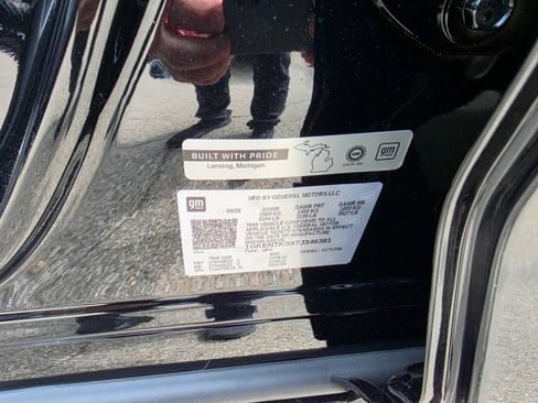 New 2026 GMC Acadia Denali Ultimate w/ LPO, Floor Liner Package AWD/4WD image 44