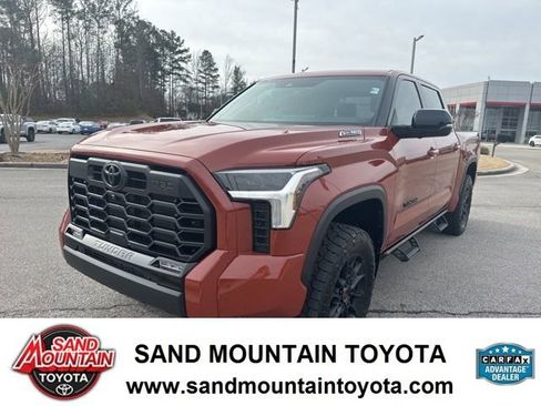 Used 2025 Toyota Tundra Limited w/ TRD Off-Road Package AWD/4WD image 7