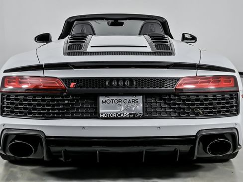 Used 2020 Audi R8 V10 performance image 11