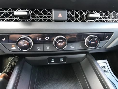 Certified 2025 Honda Accord SE image 24