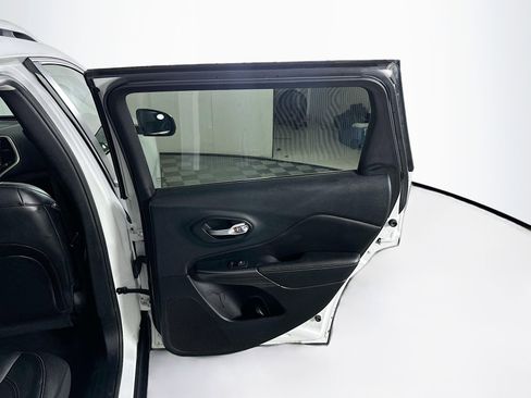 Used 2015 Jeep Cherokee Limited w/ Trailer Tow Group image 30