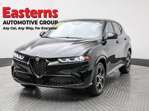 Used 2024 Alfa Romeo Tonale Veloce w/ Active Assist Package image 1