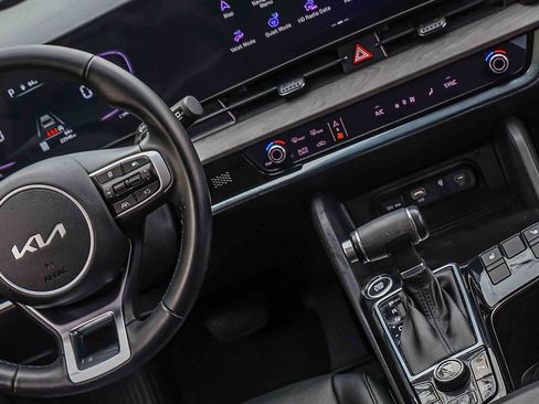 Certified 2023 Kia Sportage X-Line AWD/4WD image 18