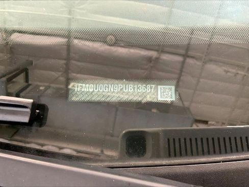 Certified 2023 Ford Escape Active FWD image 33
